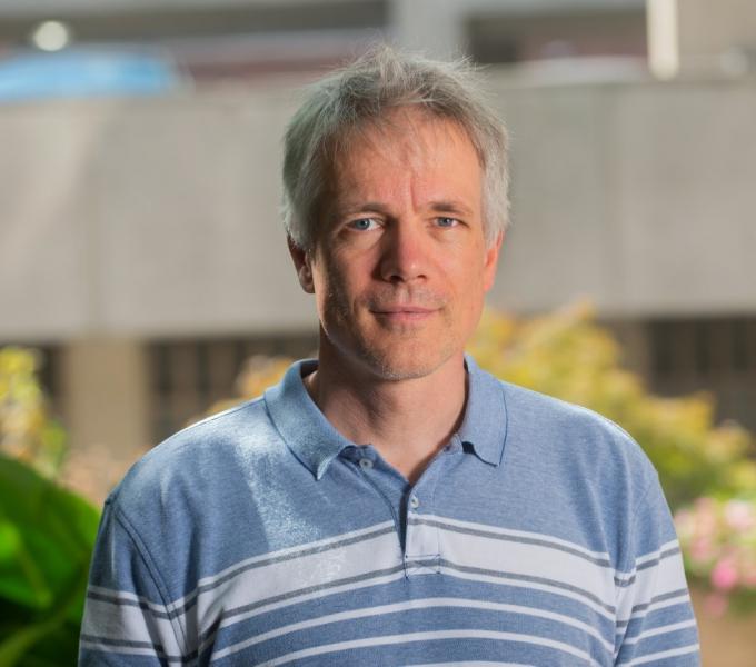 Oliver Schluter, MD, PhD